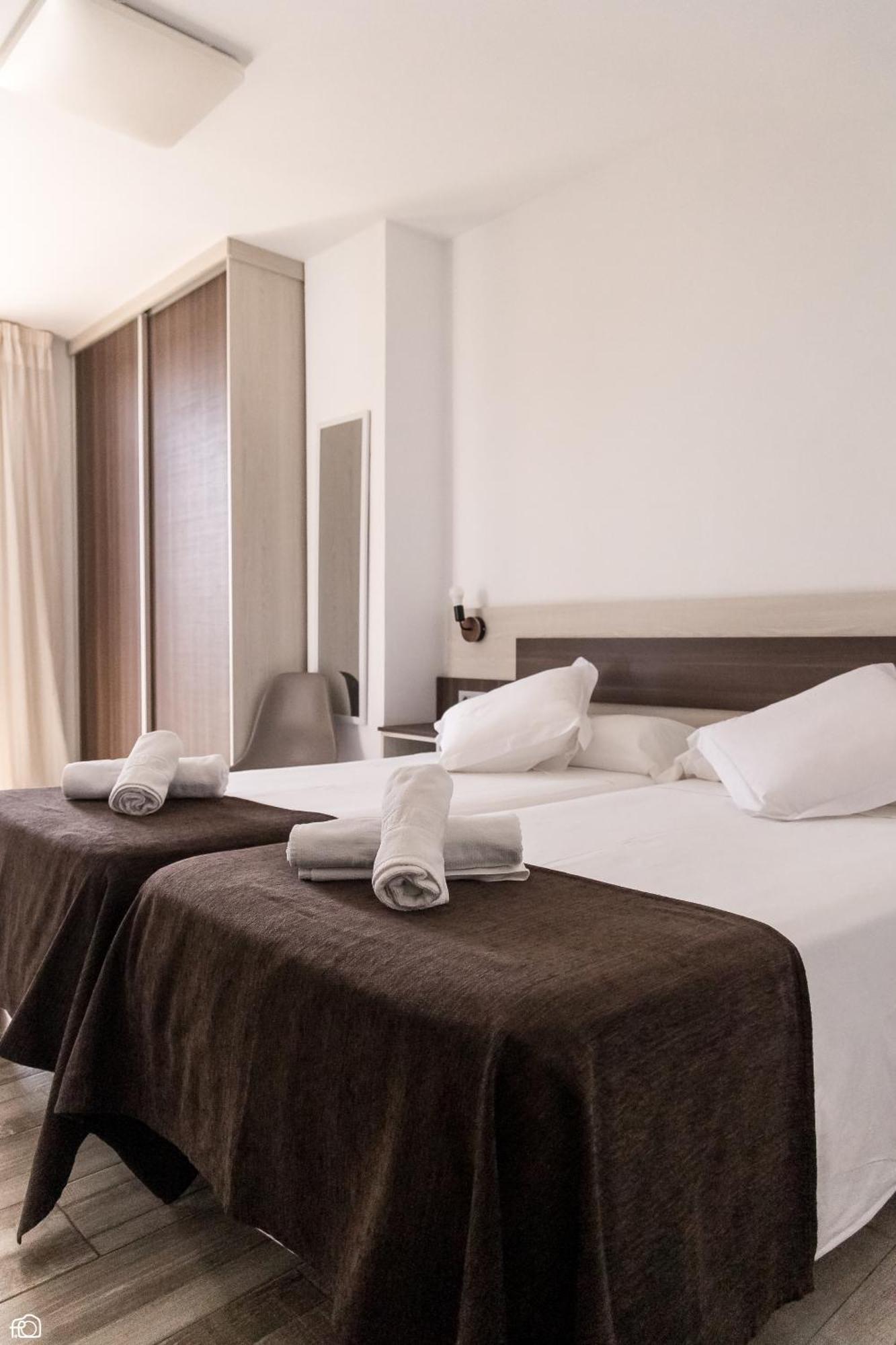Meson Hostal La Cabana Medellin Bagian luar foto