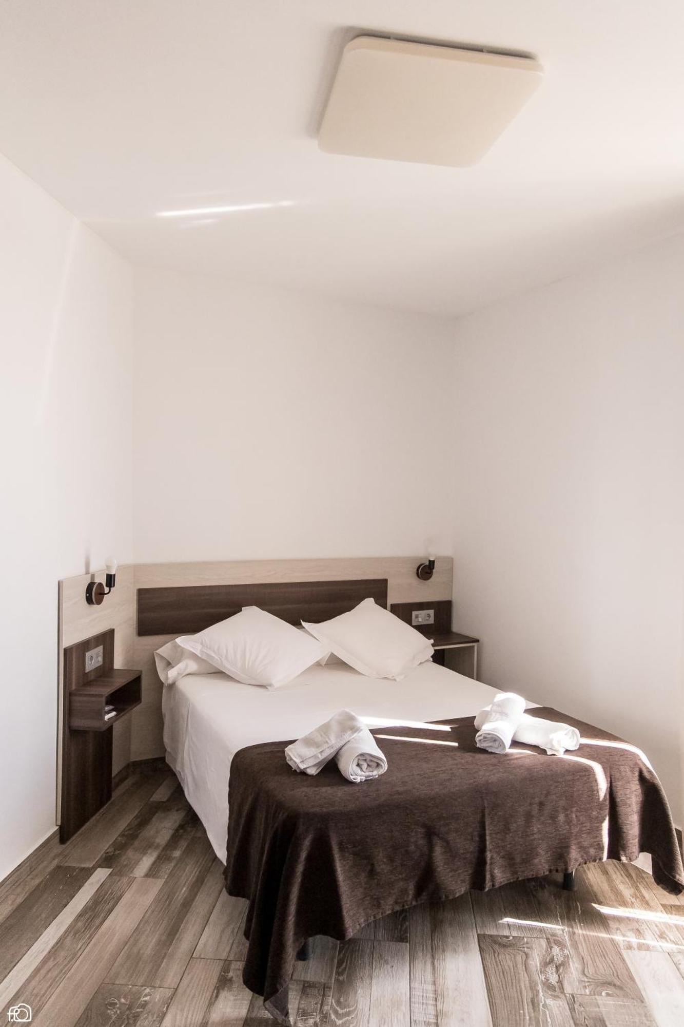 Meson Hostal La Cabana Medellin Bagian luar foto